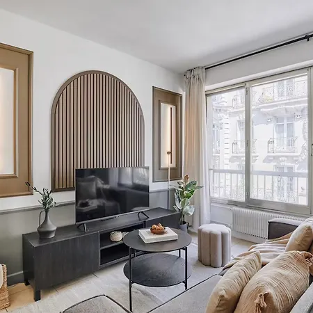 Le Nid Velours 1001y Apartment Paris